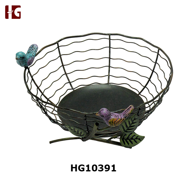 New Design Fashion Metal Fruit Basket with Bird