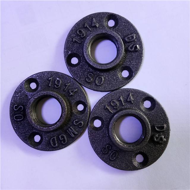 3/4" Floor Flange Iron Pipe Fittings Malleable Iron Pipe Fittings 3-holes Flanges For Handrail Wall Mount BST Threaded