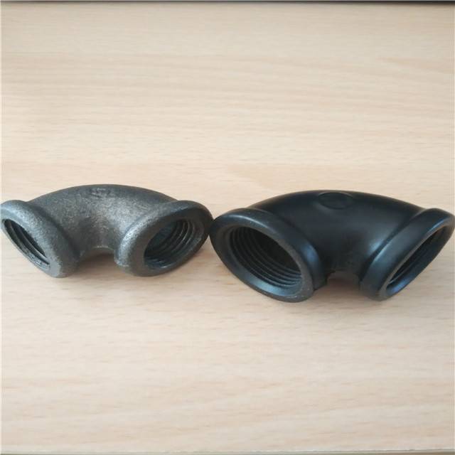 90 degree elbow hot dipped black malleable cast Iron Pipe Fittings made in China Featured Image
