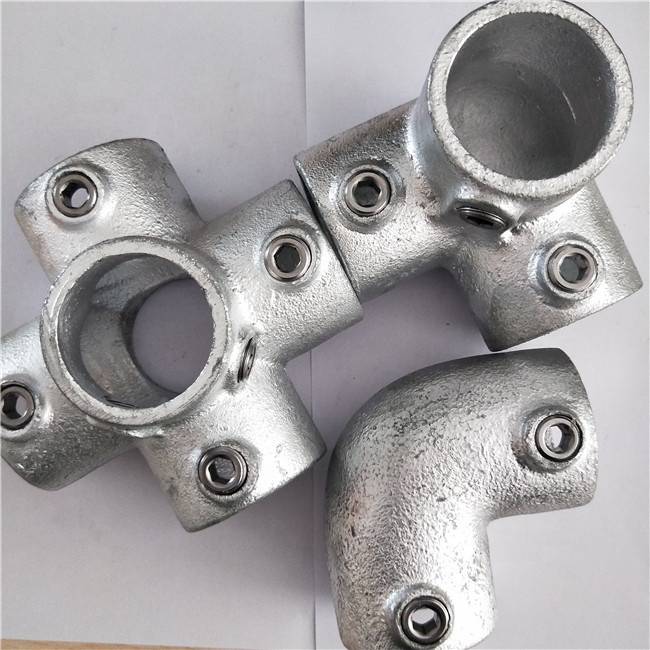 Iron casting fitting 4-way cross clamps