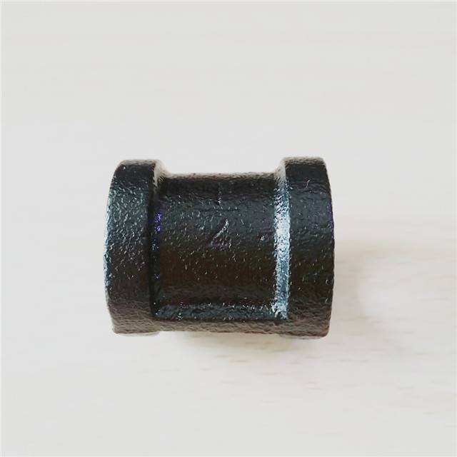 1/2 Inch Black Malleable Iron Coupling
