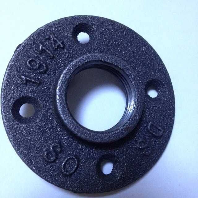 black malleable cast iron wall DN15 20 floor flange pipe fittings