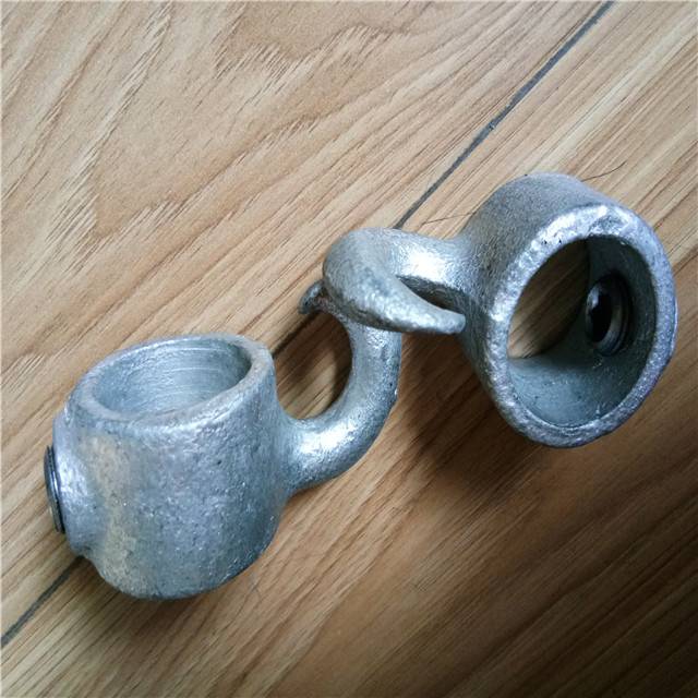 Crosses Tee Iron Pipe Fittings Galvanized Malleable
