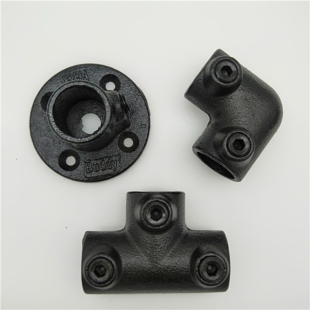 malleable iron combination socket tee and crossover key clamp