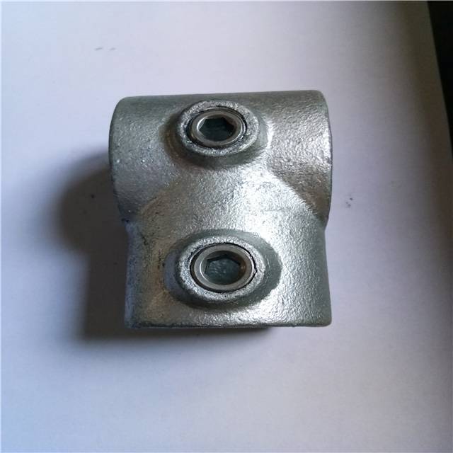 key clamp fittings Industrial galvanised pipe shelf brackets pair