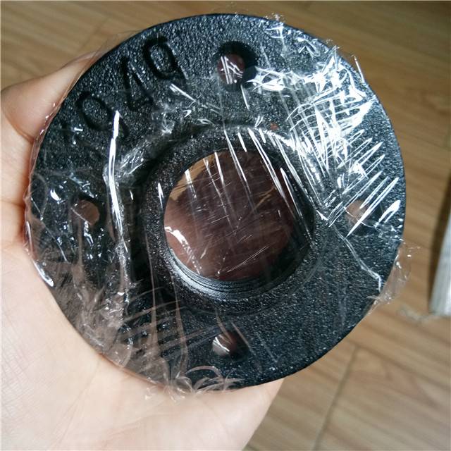 BSP threaded black malleable cast Iron floor flange