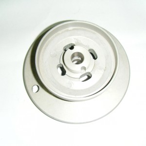 Casting driving wheel for overlock sewing machine