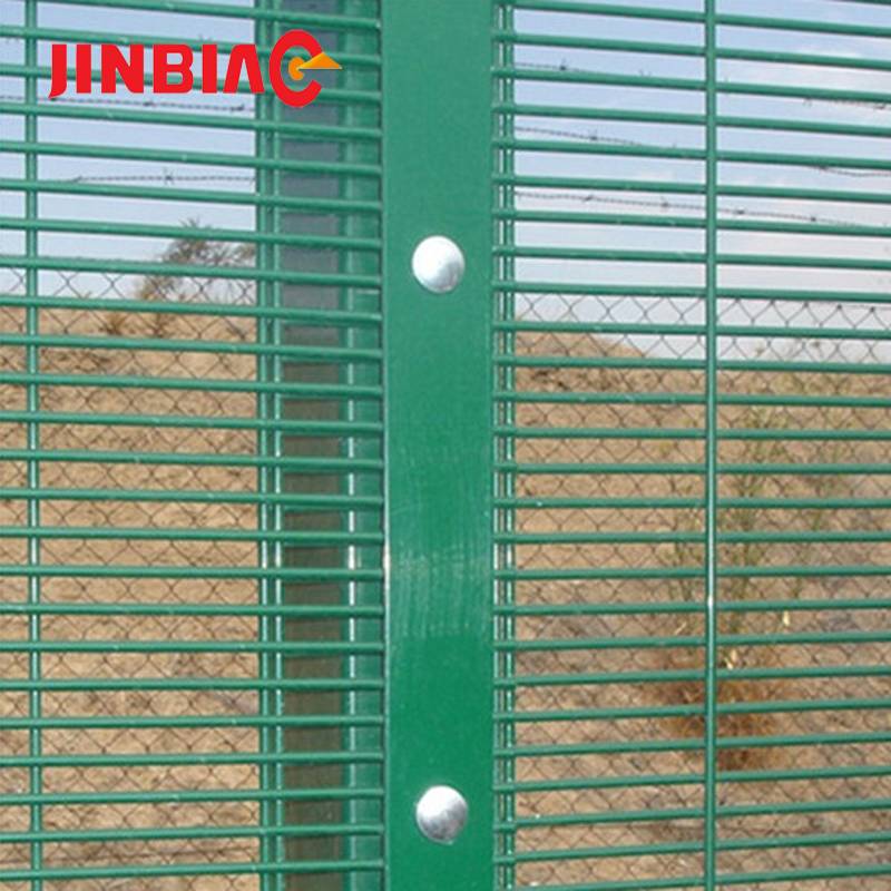 358 wire mesh fencing14