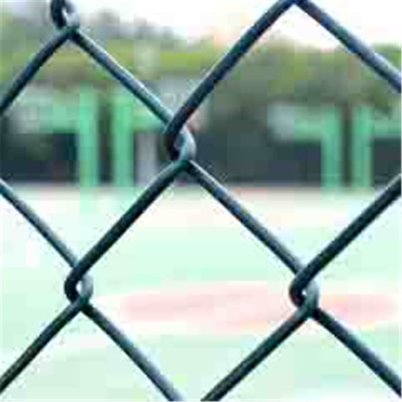 Chain link fence Featured Image