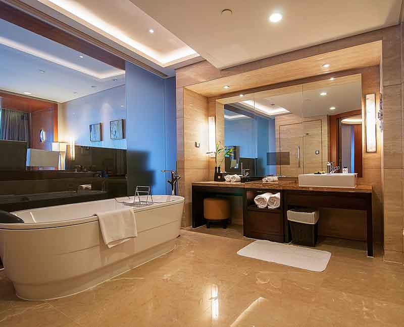 Bathroom Projects with Bathtubs, Sinks and Faucets
