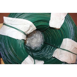 Massive Selection for China 2.2mm, 2.5mm, 3.0mm Factory Price PVC Coated Galvanized Iron Wire for Chain Link Fence