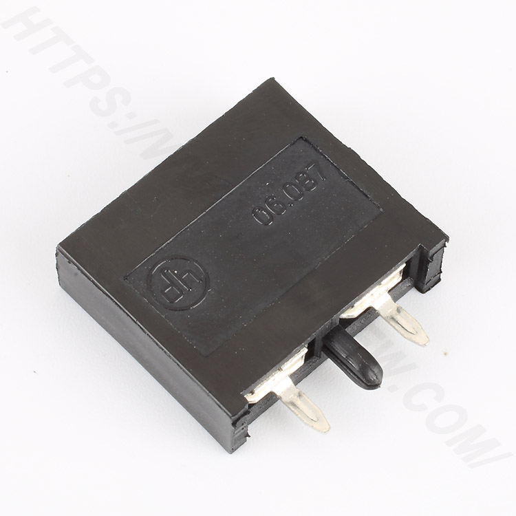 10 amp automotive fuse holder,32V,H3-34A | HINEW Featured Image