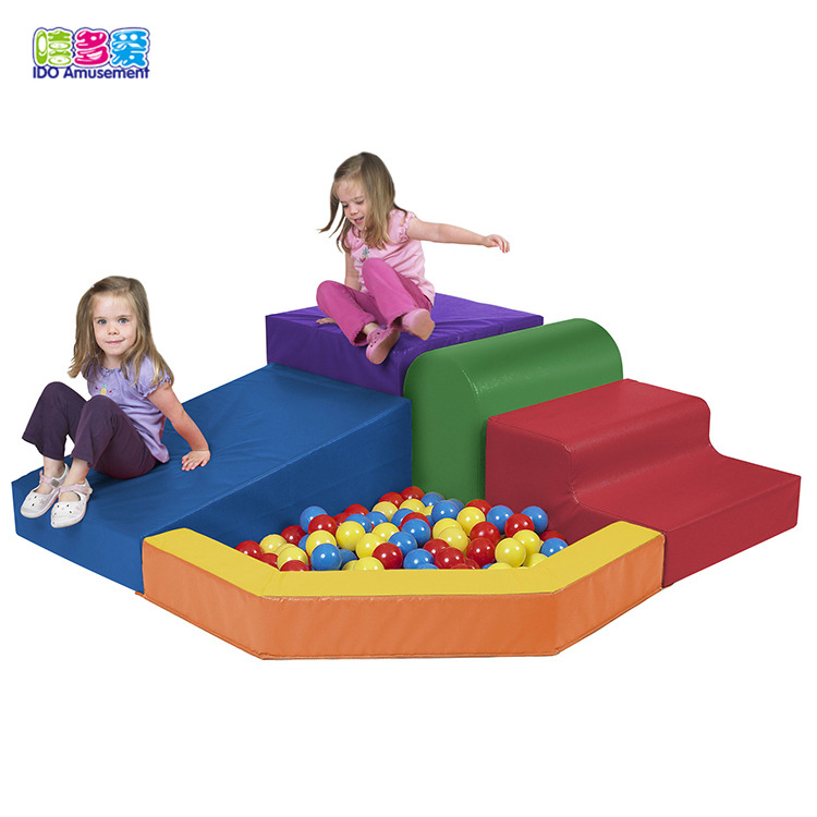 Small Mobile Indoor Toys Soft Play Equipment