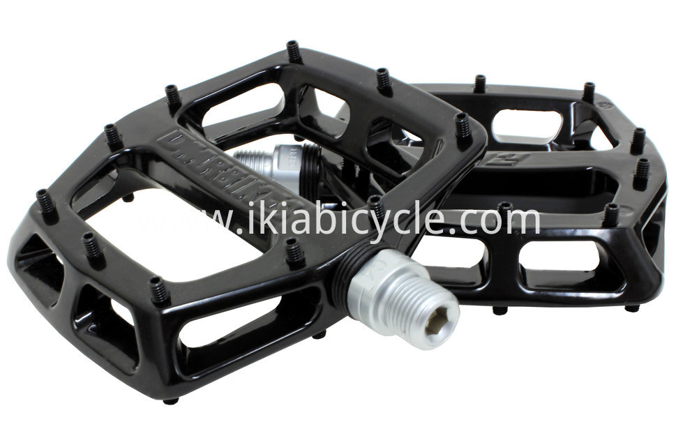 Mountain Bike Clipless Pedals with Kinds of Material