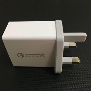 سعر المصنع شهادة طبية الجدار شاحن USB 5V 1A / 2A USB adapte قوة السفر