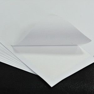 Fast delivery Self-adhesive Paper A4 Label 12-up White Sticker Sheet 50 Sheets 600 Address Labels 2×6