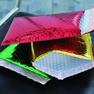 Wholesale China Wholesale Colored Bubble Mailers Padded Envelopes