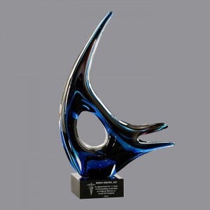 Newest selling souvenir gift personalized sculpture trophy
