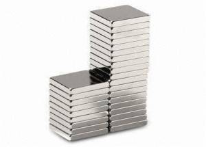 Small flat square magnet with metal pieces for packaging box