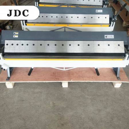 Low cost cnc press brake machine magnetic sheet metal folding machine metal sheet bending machine for sale