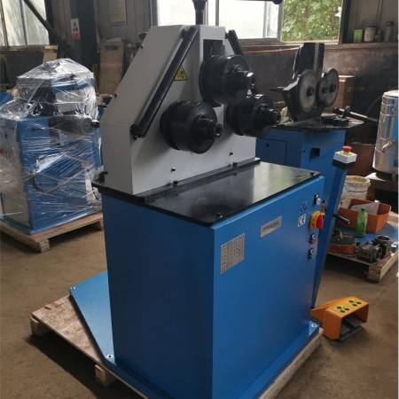 SECTION and PIPE BENDING MACHINES
