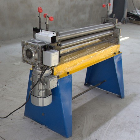 Electric three-roll bender bending machine veneer reeling machine coiled 1300mm sheet metal Made in China high quality