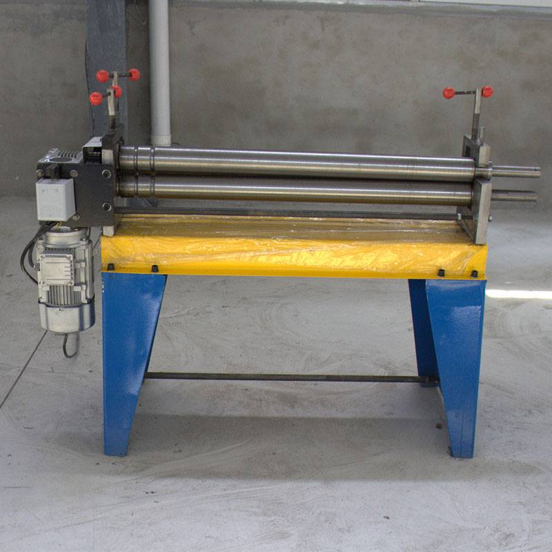 Electric three-roll bender bending machine veneer reeling machine coiled 1300mm sheet metal Made in China high quality Featured Image