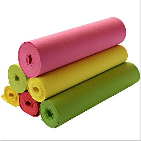 Needle punched non woven felt fabric rolls