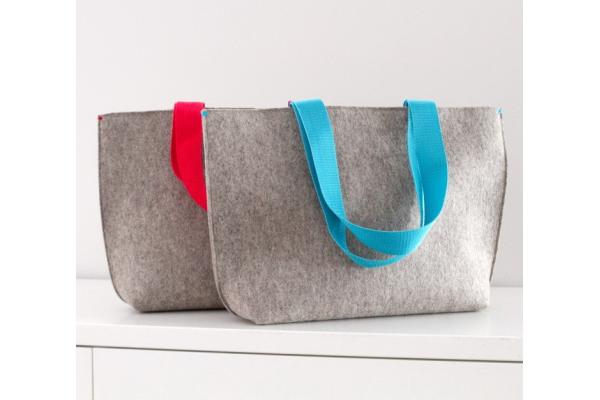 Custom cheap polyester hand made non woven felt shopping bag price