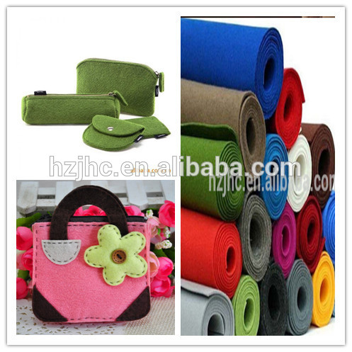 Non woven needle punched felt bag material supplying