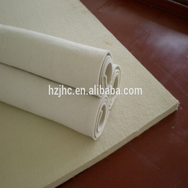Cheap bulk white polyester non woven needle punched felt fabric roll
