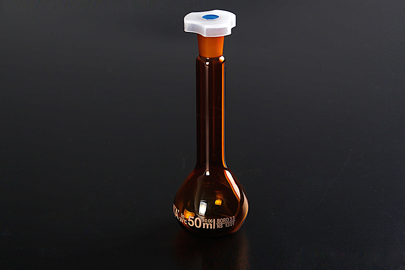 China Gold Supplier for Condenser With Fused Inner Tube Liebig -
 1622A Volumetric Flask Amber Glass Grade A With Ground-In Glass Stopper Or Plastic Stopper – Huida