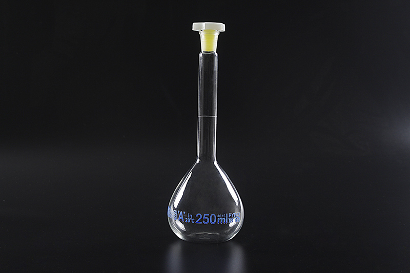 New Arrival China Plastic Filter Tips - 1621A Volumetric Flask With One Graduation Mark With Ground-In Glass Stopper Or Plastic Stopper – Huida