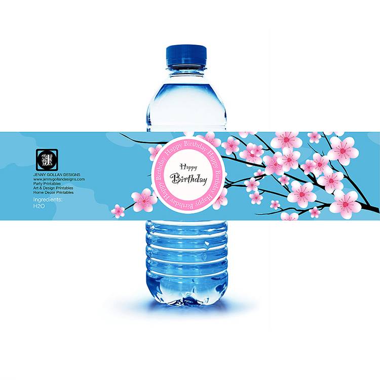 etiqueta de botella de agua de flor de cerezo