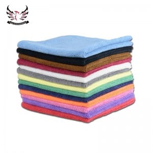 Knitted microfiber towels