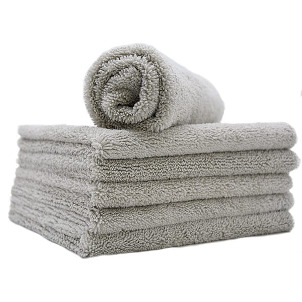 Edgeless Premium Microfiber Towel Featured Image