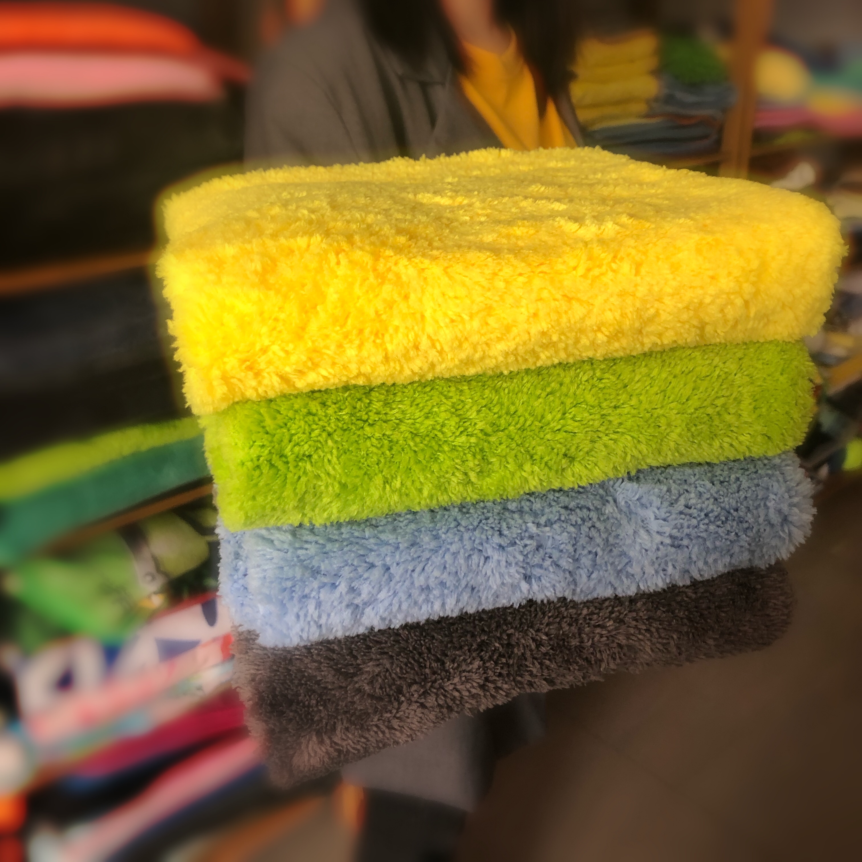 Microfiber Edgeless Plush Towel Car Detailing Cleanint Cloth Set -c Featured Image