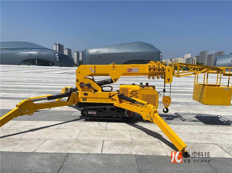 Small crane with good quality, low price made in China Featured Image