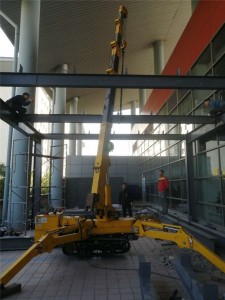 KB3.0 spider crane work at 2 floors of museum