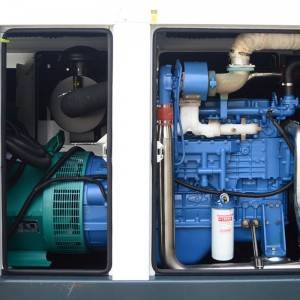 Silent Type 800kva Diesel Generators Sets Powered by YUCHAI Engine