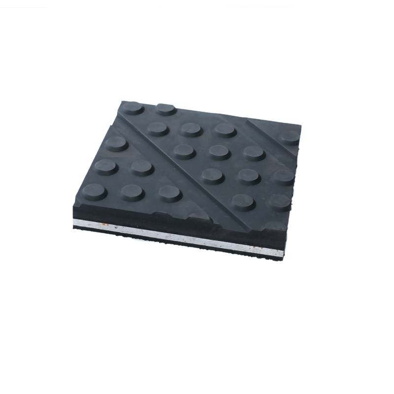 Hot sale Silicone Sheathing - Rubber Flooring Mats For Racecourse Tunnel – Kingtom detail pictures