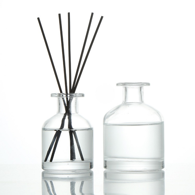 Luxury Essential Oil Reed Aromatherapy Diffuser Glass Bottles Featured Image