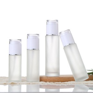 Airless Pump Bottle Empty Travel Lotion Container for Liquid foundation, Lotion, Essential oil, Shampoo