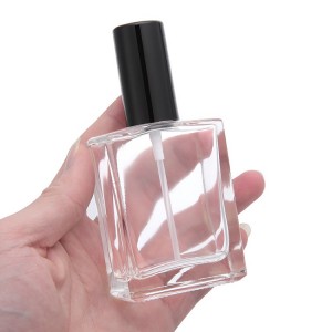 Wholesale Luxury 30ml 50ml 100ml Square Spray Glass Perfume Bottle