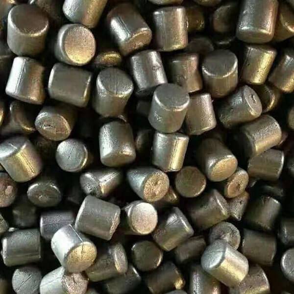 Professional Manufacturer of Grinding Media Casting Steel Cylpebs for Mill in China Featured Image