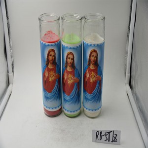Stiklo žvakė namams ar bažnyčios ornamentams