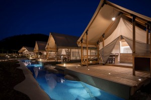 Luxury Glamping Safari Hotel Tent
