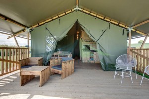 Ho phatsimisa Tente ea Pente ea "Luxury Tent PVC" le Safari Tent NO.020