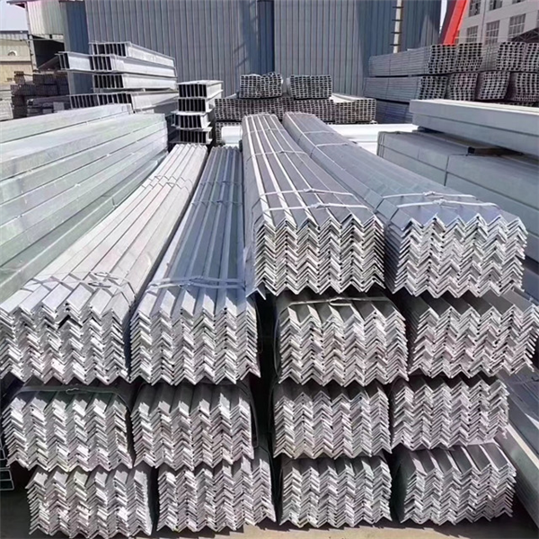 Hot Dipped Galvanized Iron Angle Steel Bar Made in China Q235 Building Materials