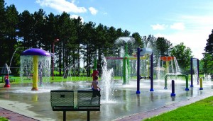 kids mini water splash park playground